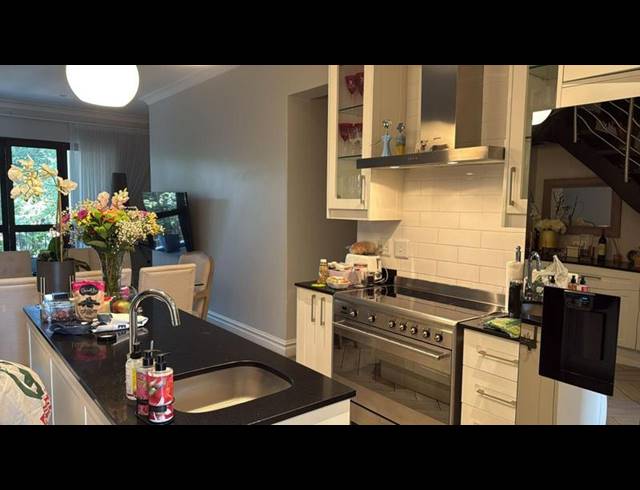 3 BEDROOM HOUSE FOR SALE IN BRYANSTON